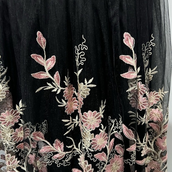 Morgan & Co. Mesh Evening Dress Gown Maxi Embroidered Sister Of Bride 1 - Picture 7 of 8